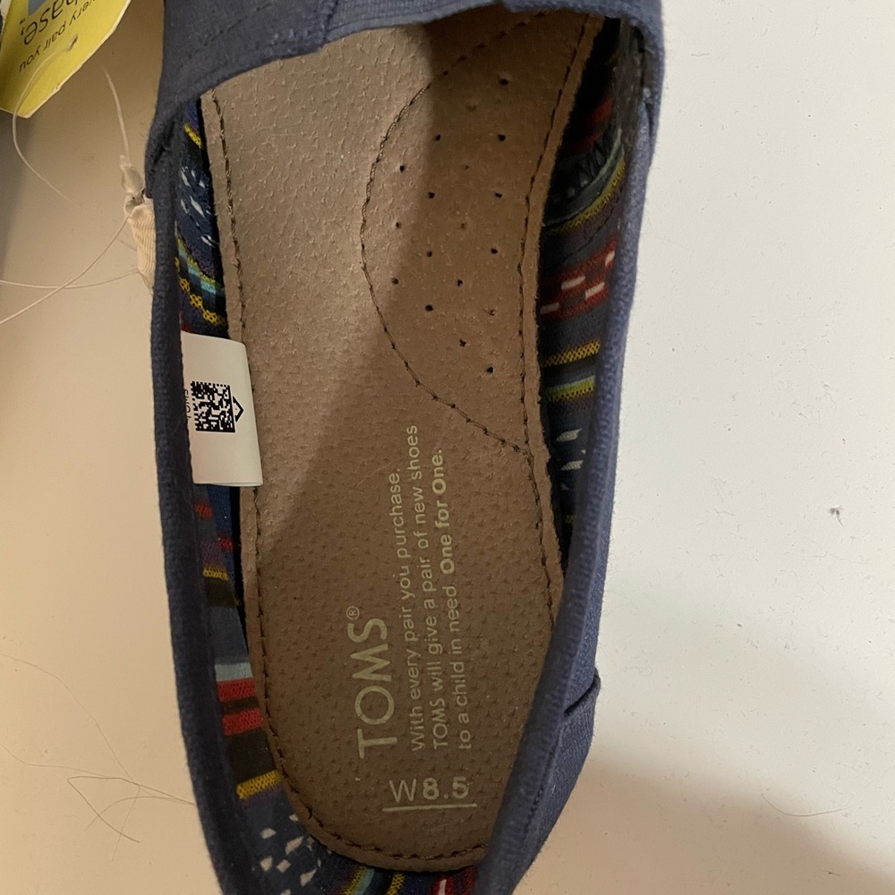 Toms Navy Flats